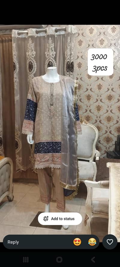 used plus new dress hain used b only 1 time hain plzz serous customer