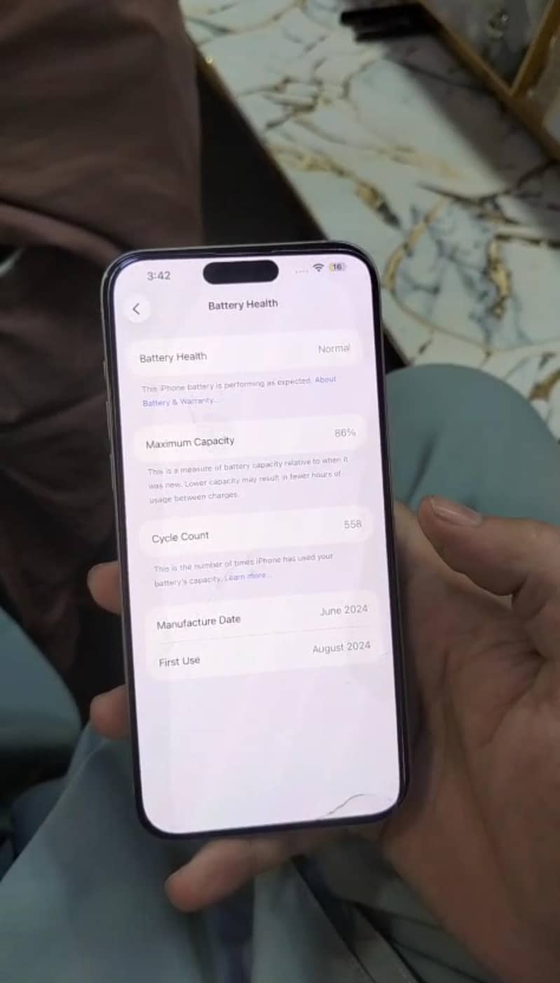 Apple iPhone 15 Pro Max 6