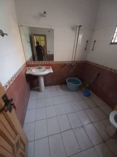 IQBAL TOWN 5 MARLA HOUSE FOR RENT NARGIS BLOCK