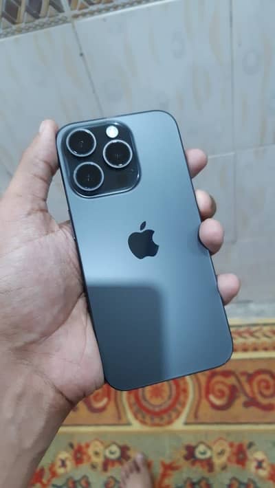iPhone 15 Pro 10/10 condition for sale