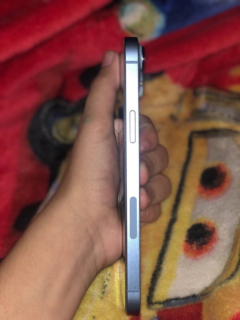 Apple iPhone 14 plus 4