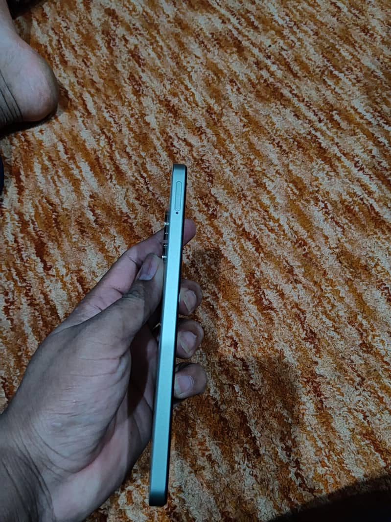 Realme Note 60x 2