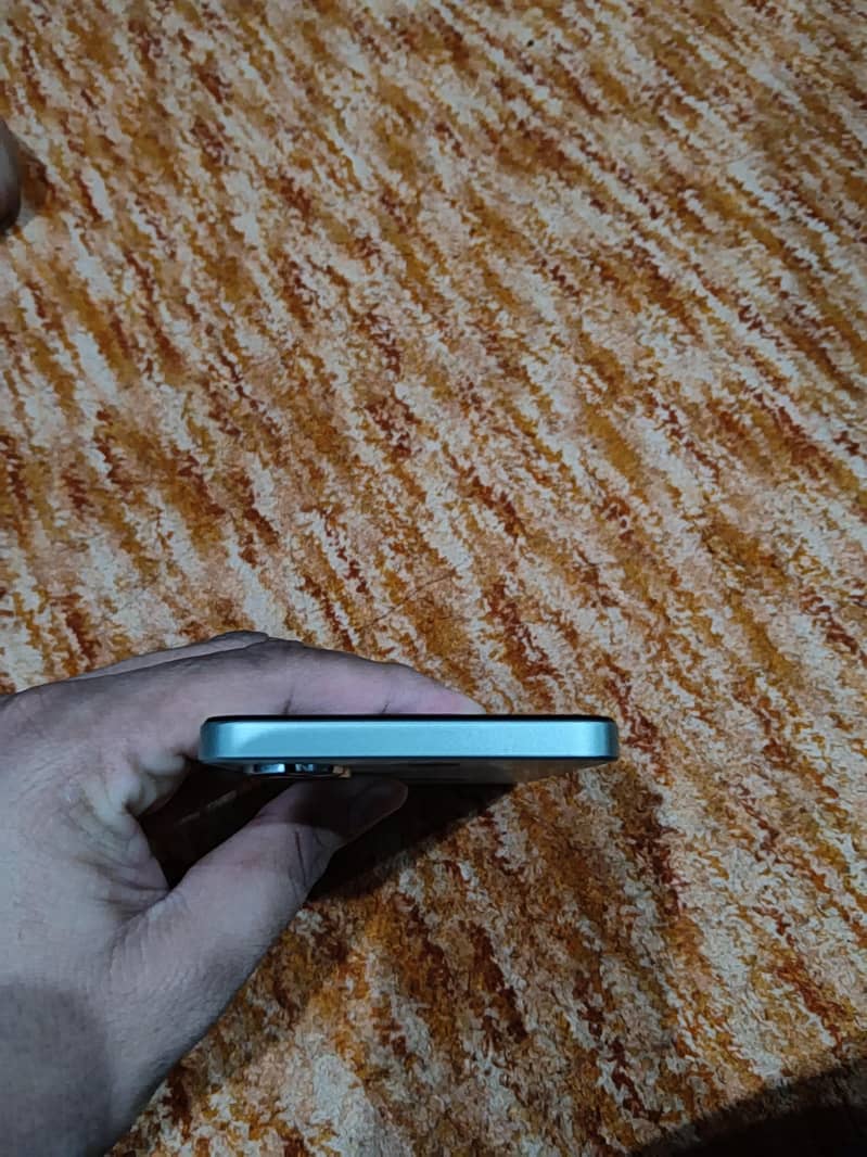 Realme Note 60x 3