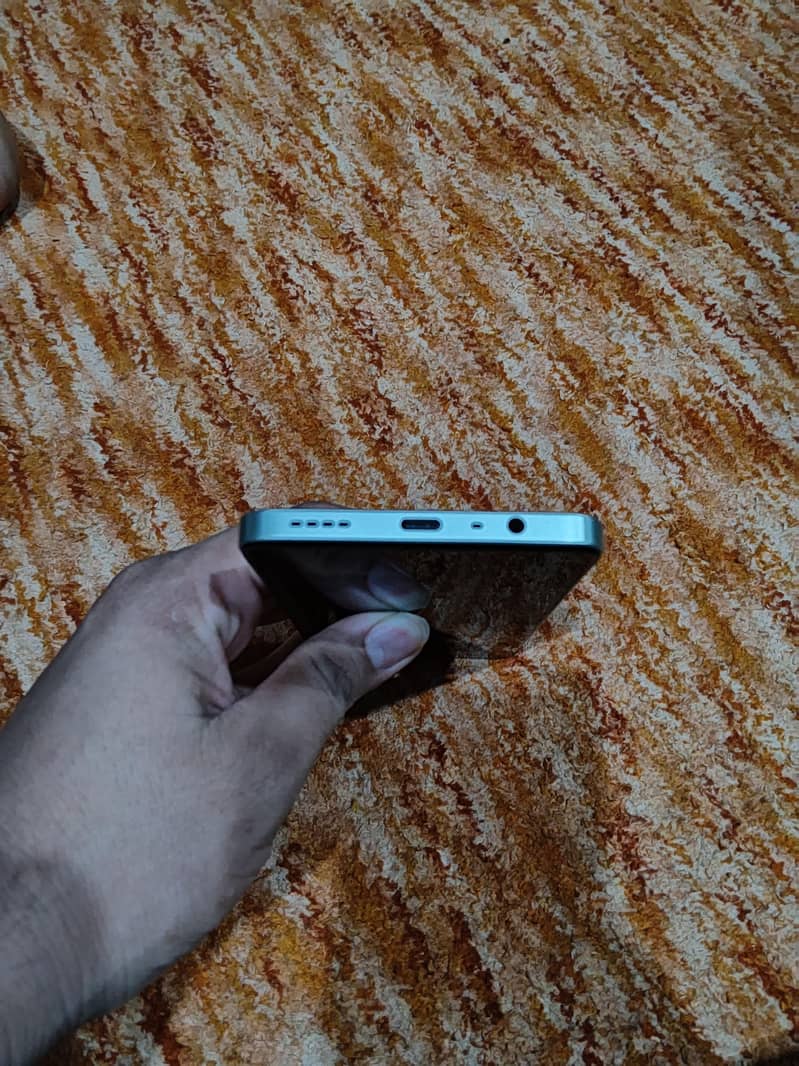 Realme Note 60x 4