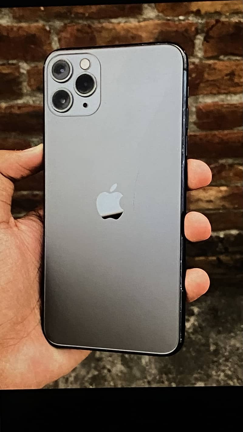 Apple iPhone 11 Pro Max 1