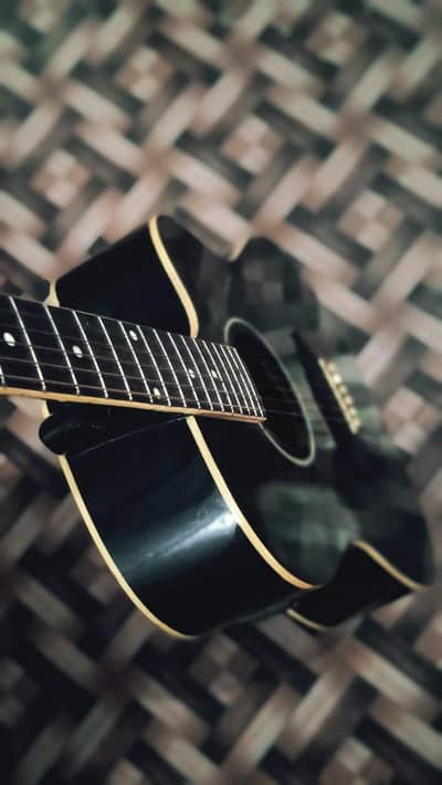 Black Acoustic Guitar – Excellent Condition | Ready to Play