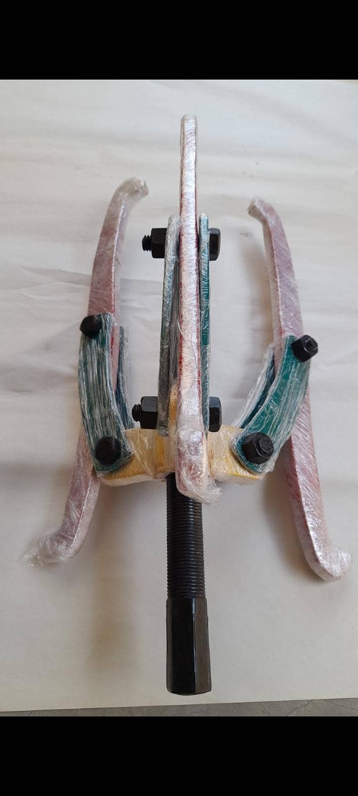 Heavy Bearing Puller 1