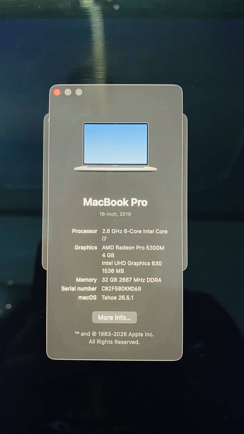 Apple MacBook Pro 0