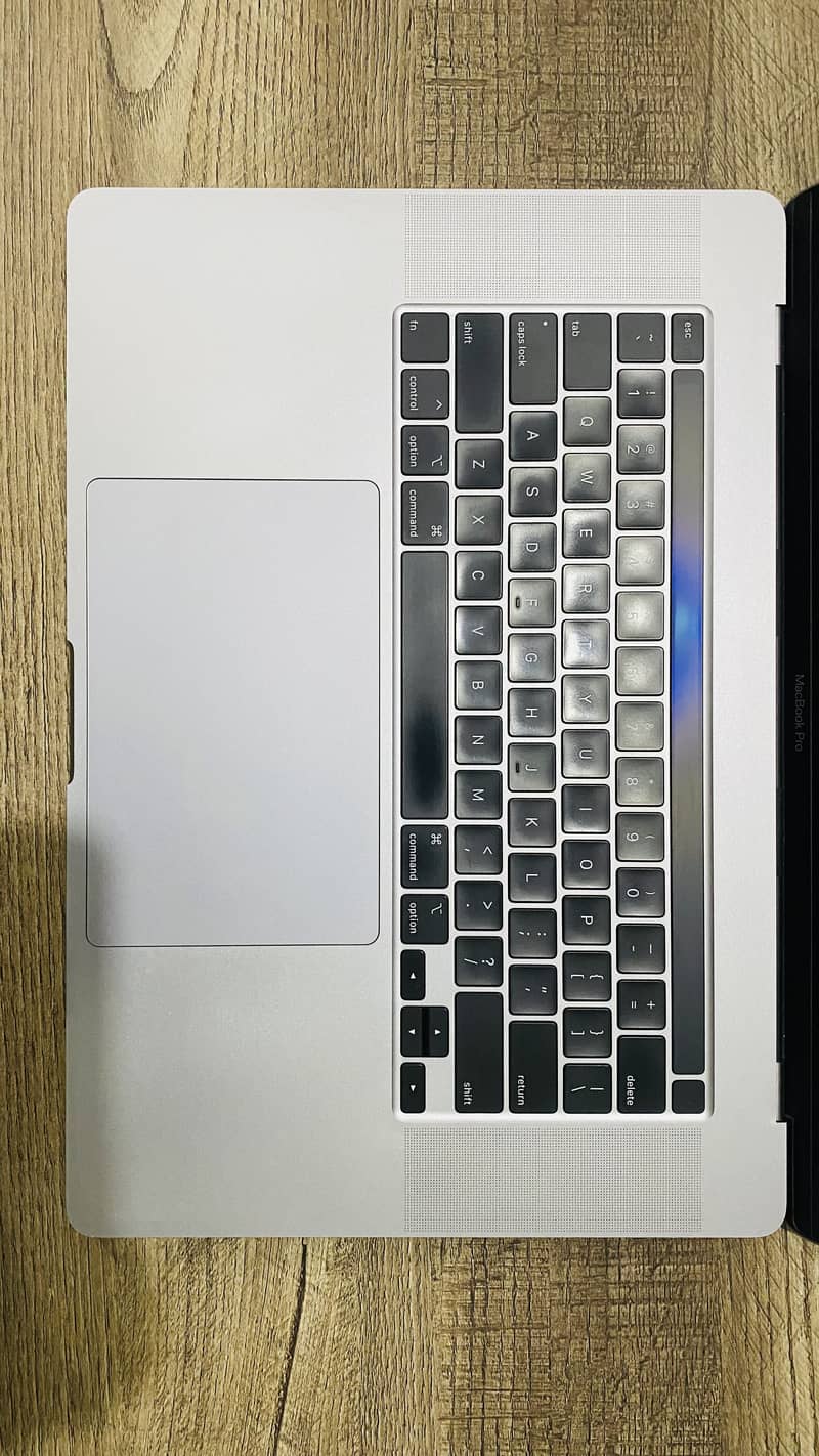 Apple MacBook Pro 2