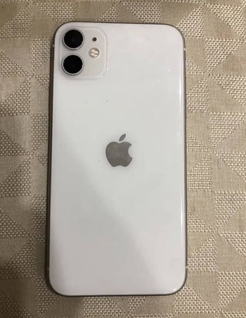 Apple iPhone 11 3