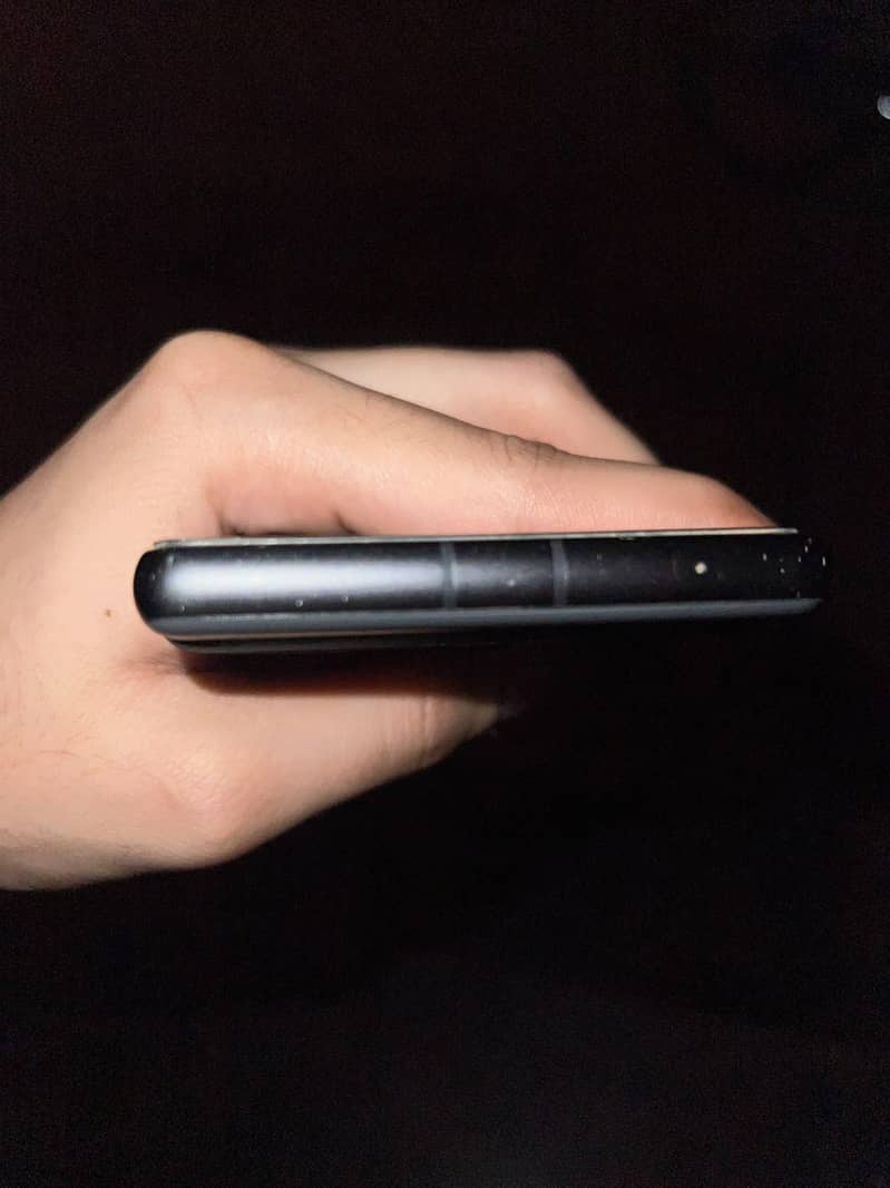 Google Pixel 7a 4