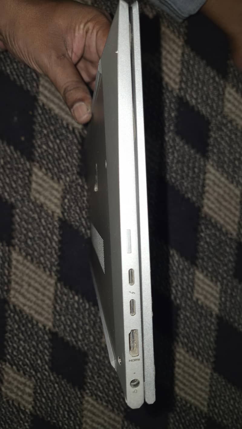 i7 10th generation 4