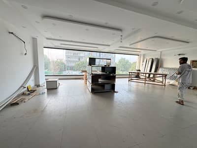 5 Marla non Furnished Office For Rent ideal for call centers, software houses