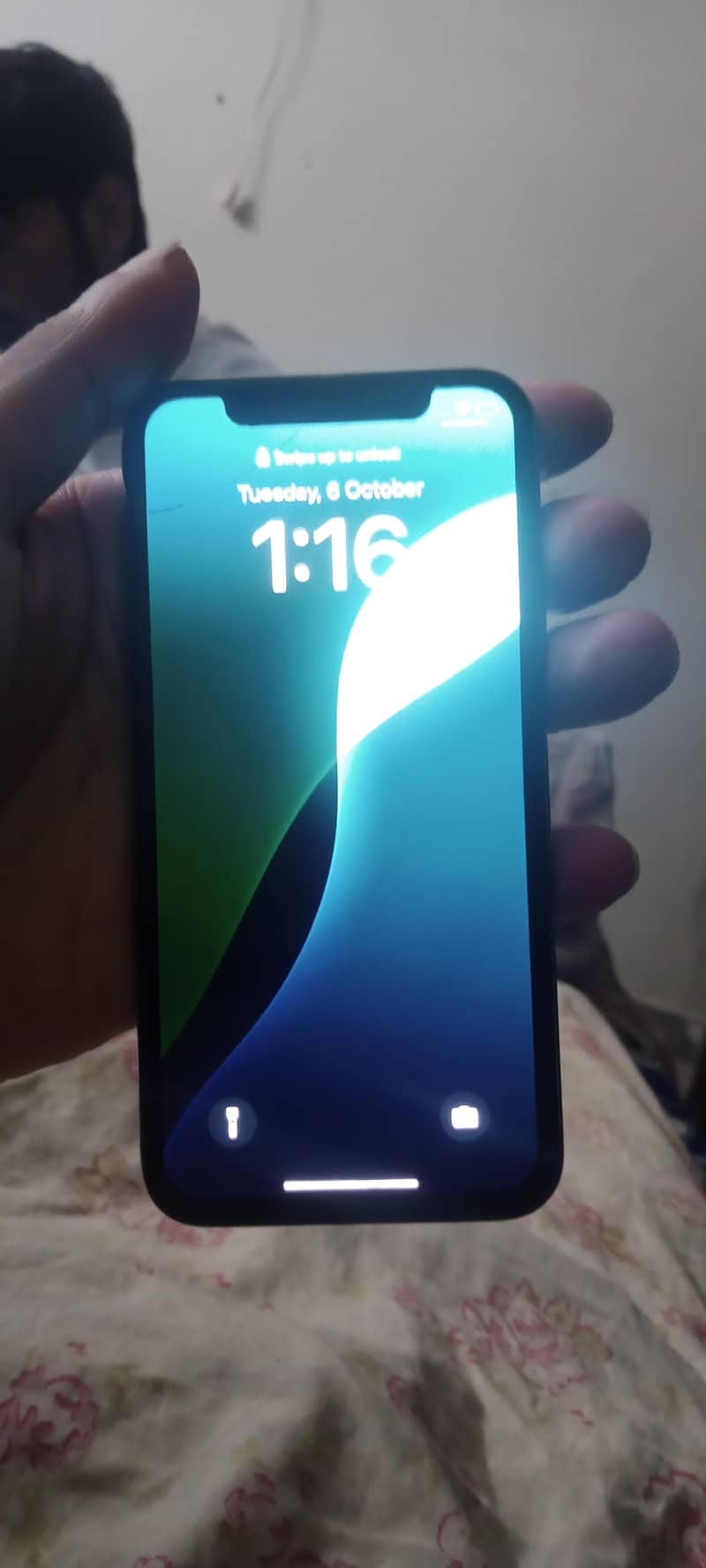 Apple iPhone XS 1
