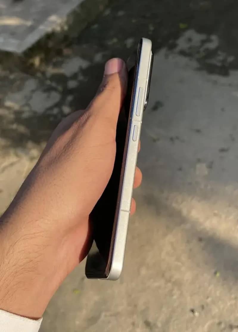 Xiaomi 15 Pro 5