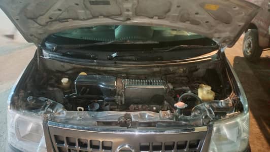 Nissan Otti 2005
