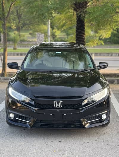Honda Civic VTi Oriel CVT 2017