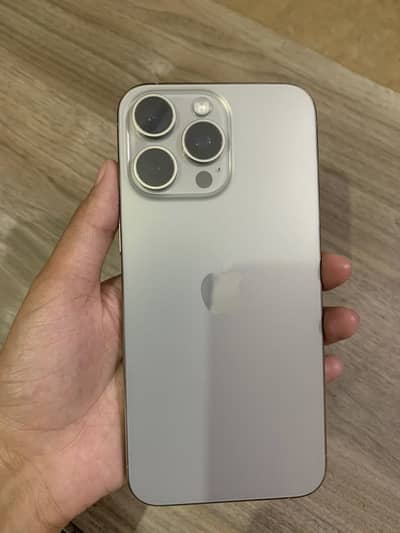 Apple iPhone 15 Pro Max