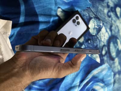 Apple iPhone 13 Pro