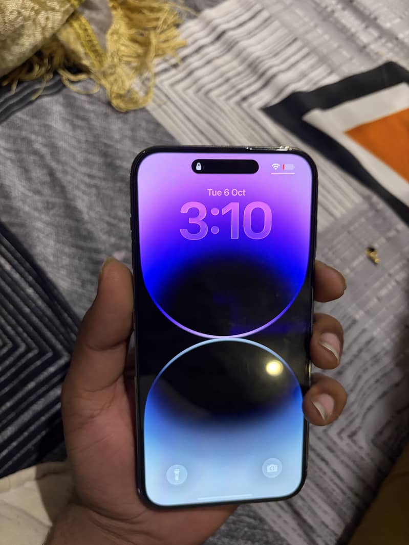 Apple iPhone 14 Pro Max 0