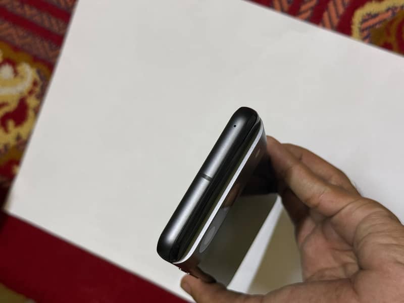 Google Pixel 8 3