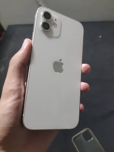 Apple iPhone 12