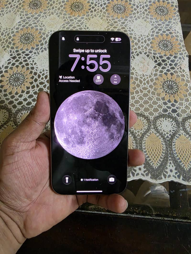 Apple iPhone 16 Pro Max 5