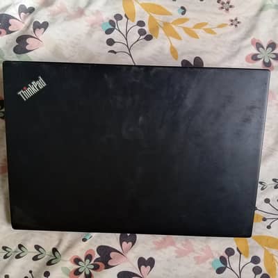 Lenovo Thinkpad 8 GB Ram 256 GB storage