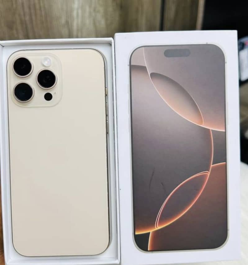 Apple iPhone 16 Pro Max 1