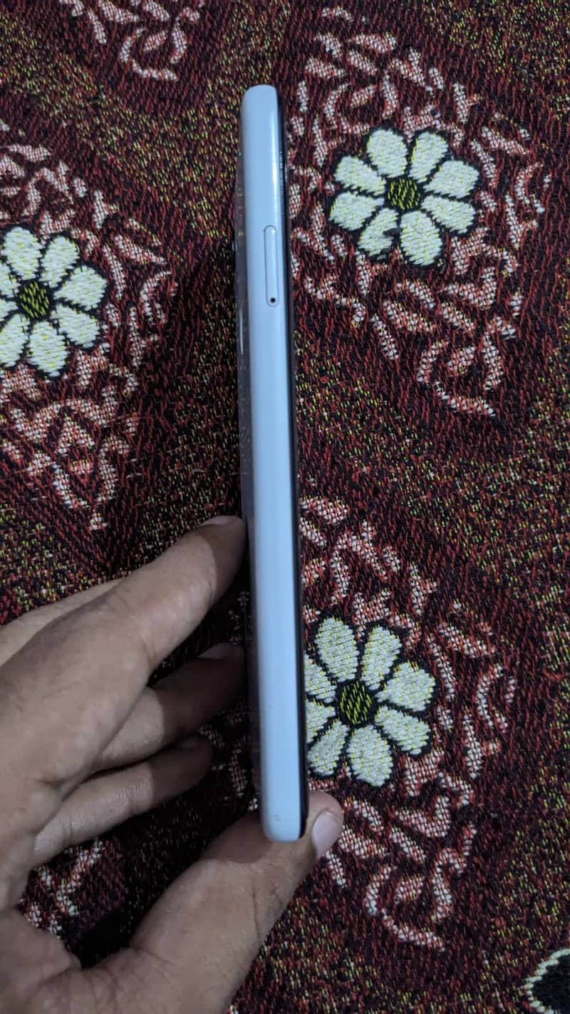 Google Pixel 4a 10