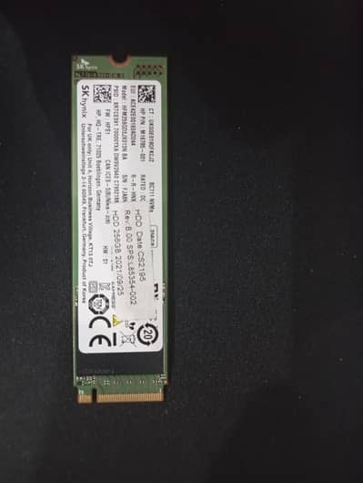 SK hynix 256GB NVMe SSD