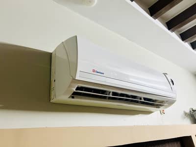 Dawlance 1.5 Ton Split AC | Only 1.5 Years Used