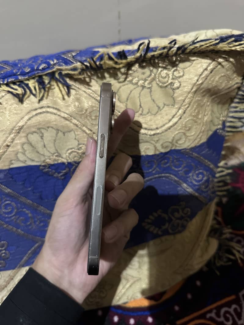 Apple iPhone 13 Pro 0