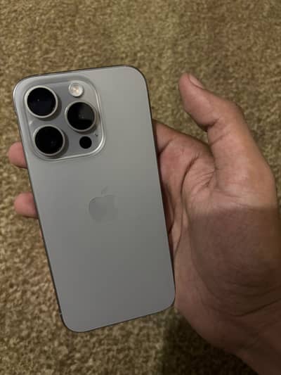 Apple iPhone 15 Pro