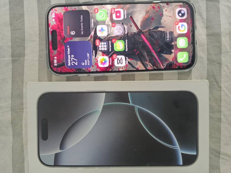 Apple iPhone 16 Pro 3