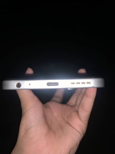 Infinix HOT 60 i