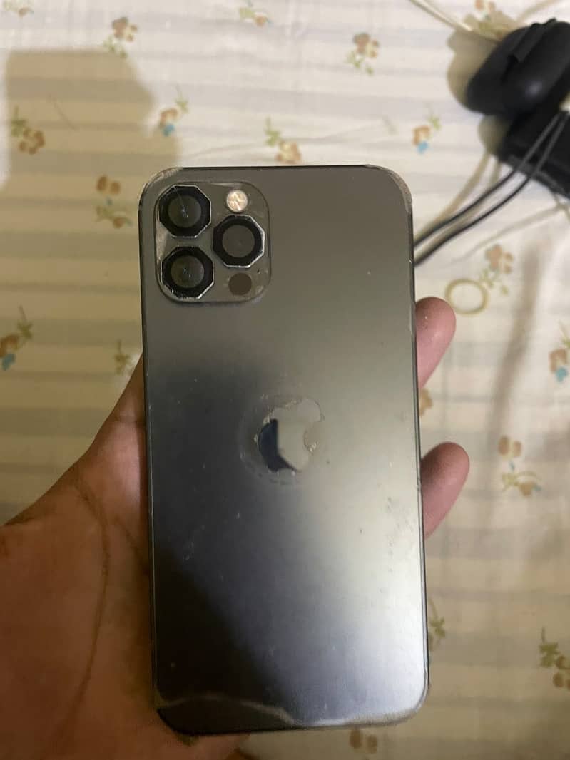 IPhone 12 Pro pta 4