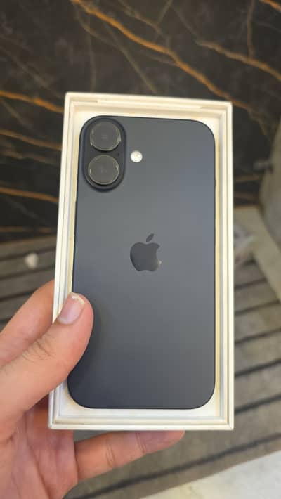 Apple iPhone 16 256GB PTA approved