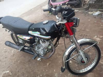 Honda 125 13/14 urgent sale all ok