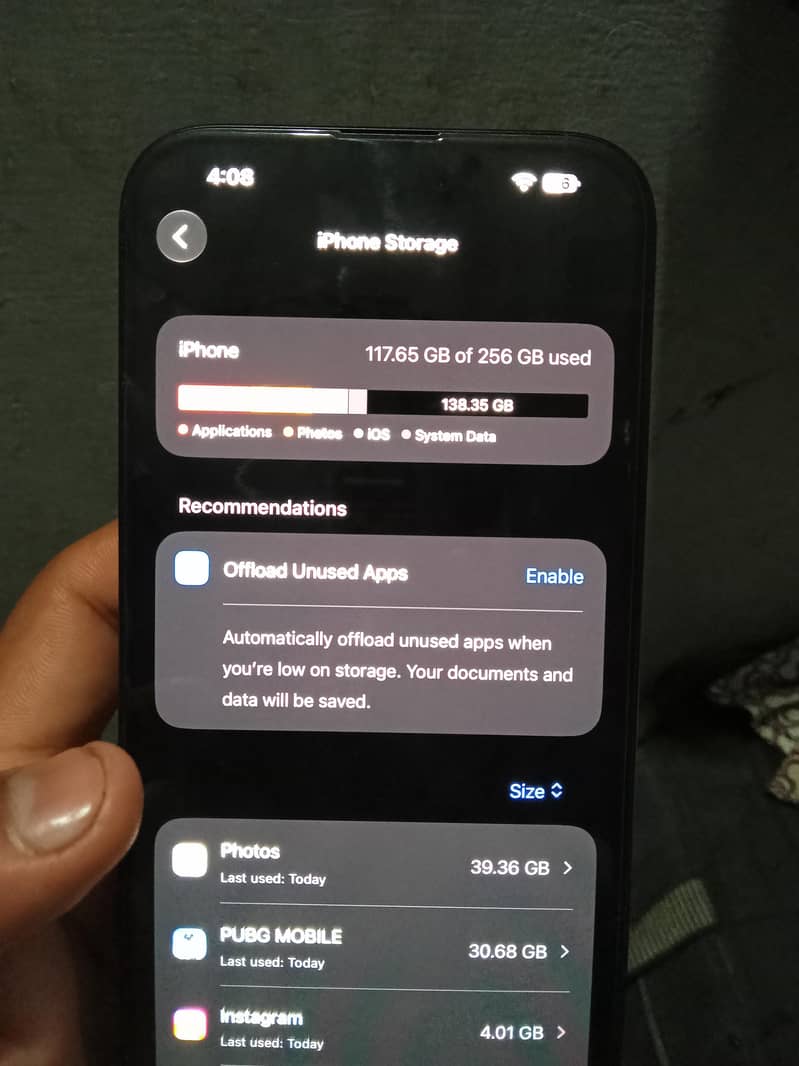 Apple iPhone 16 Pro Max 2