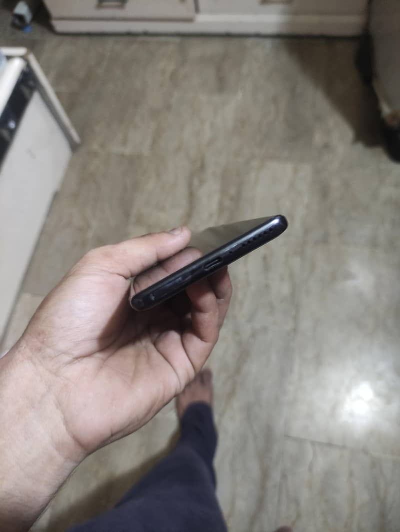 Xiaomi Redmi Note 14 Pro 4