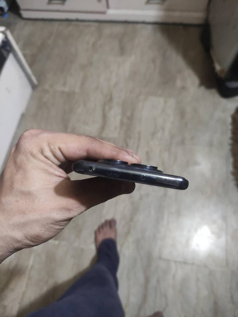 Xiaomi Redmi Note 14 Pro 7