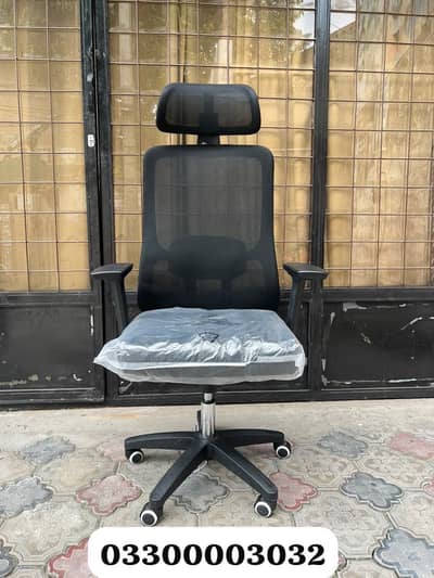 Office chair / mesh chair / computer chair / revolving chair
