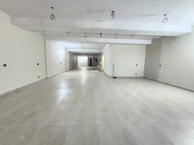 1 Kanal Hall Available For Rent