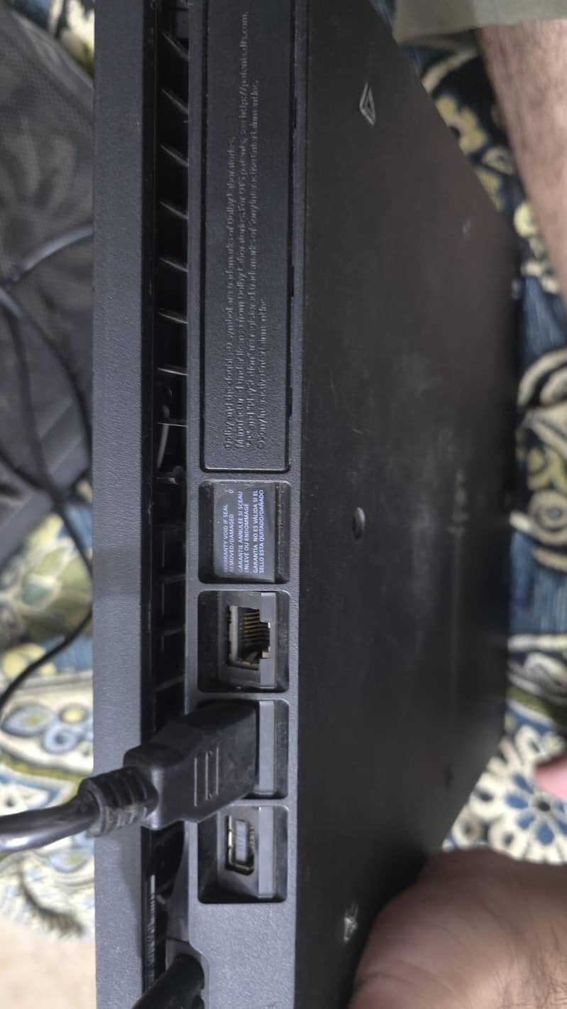 ps4 slim 5