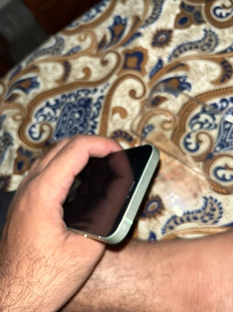 Apple iPhone 12 PTA 4