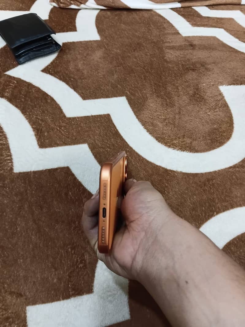 Apple iPhone 17 Pro Max 2