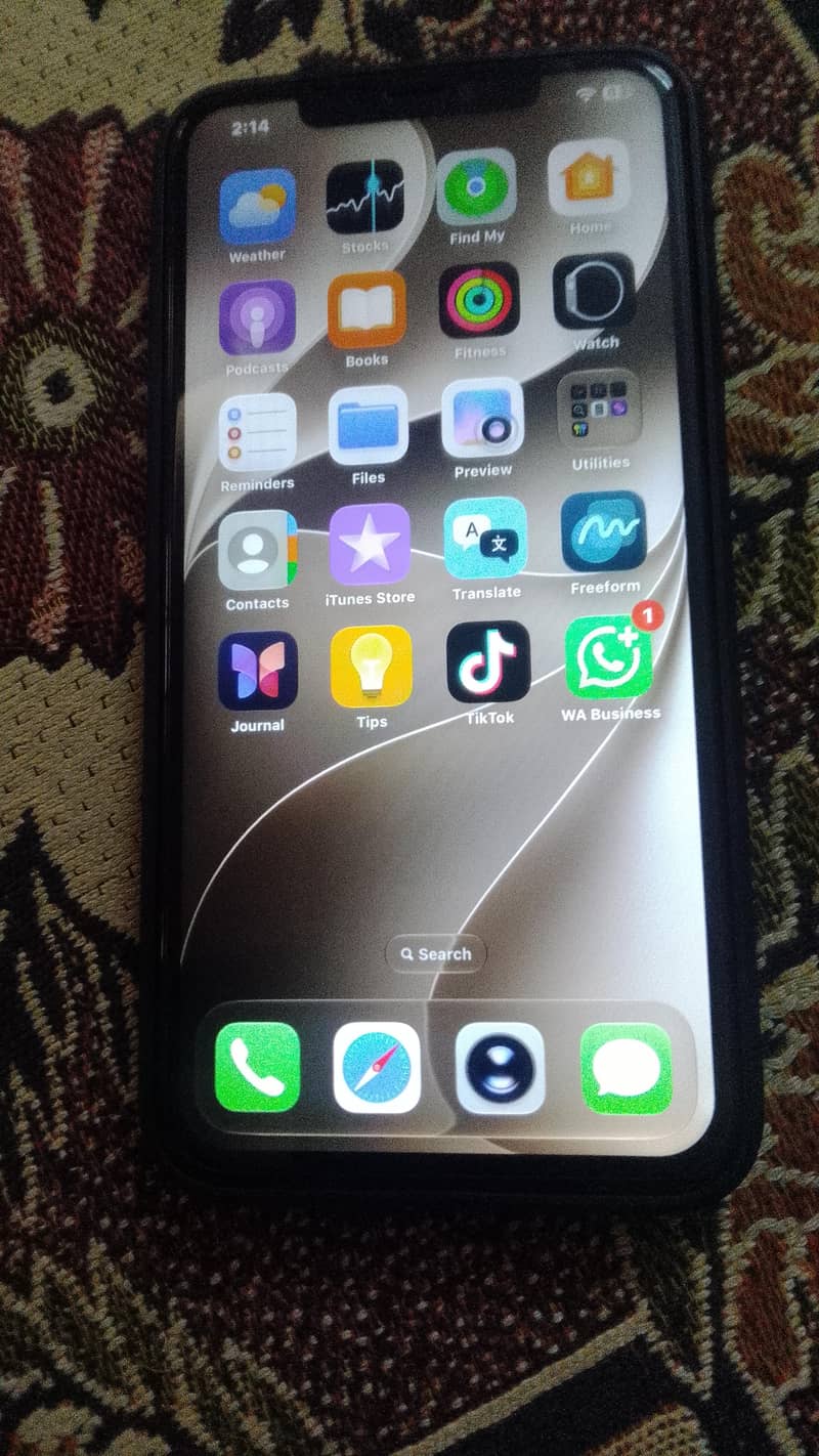 Apple iPhone 11 Pro Max 4