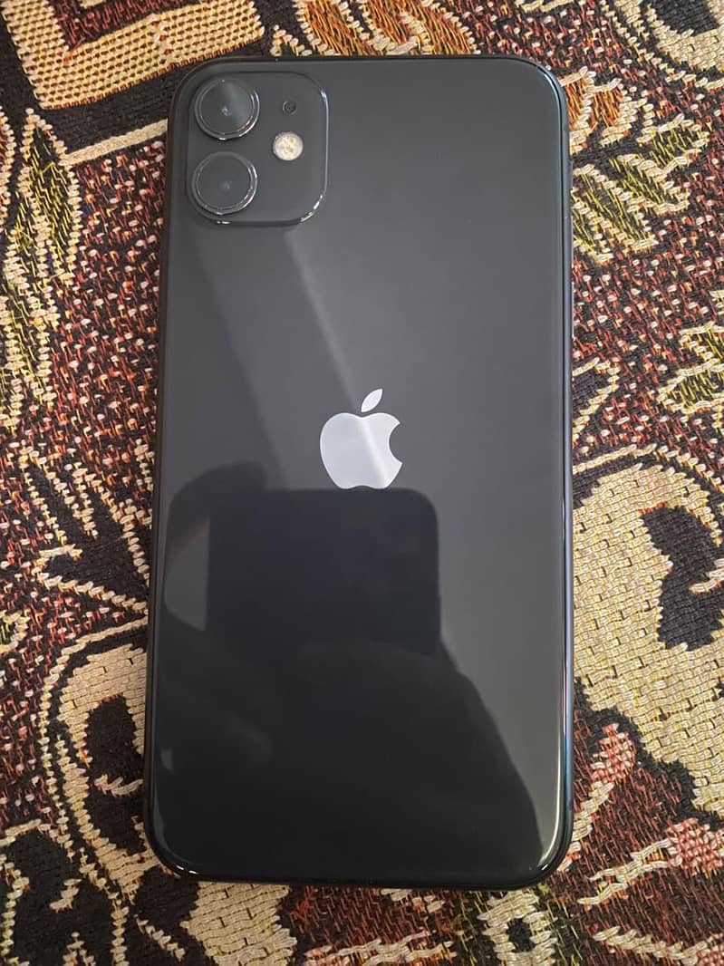 Apple iPhone 11 Pro Max 4