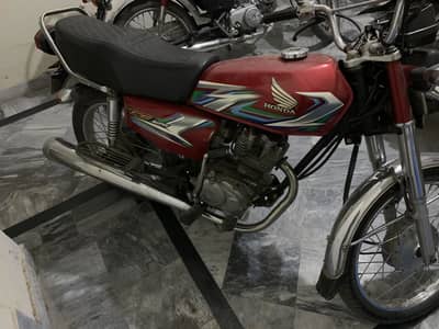 Honda 125 Japani Orignal Honda parts & Sound. One hand used